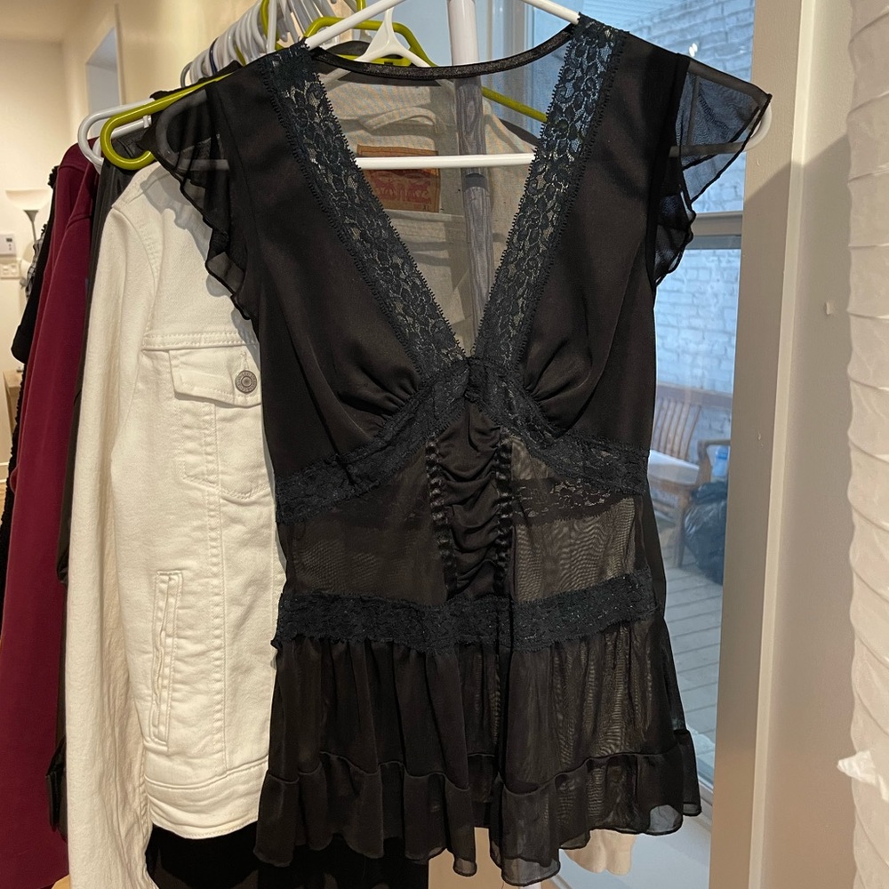 Vintage Lingerie Top (Chest Not See Through)